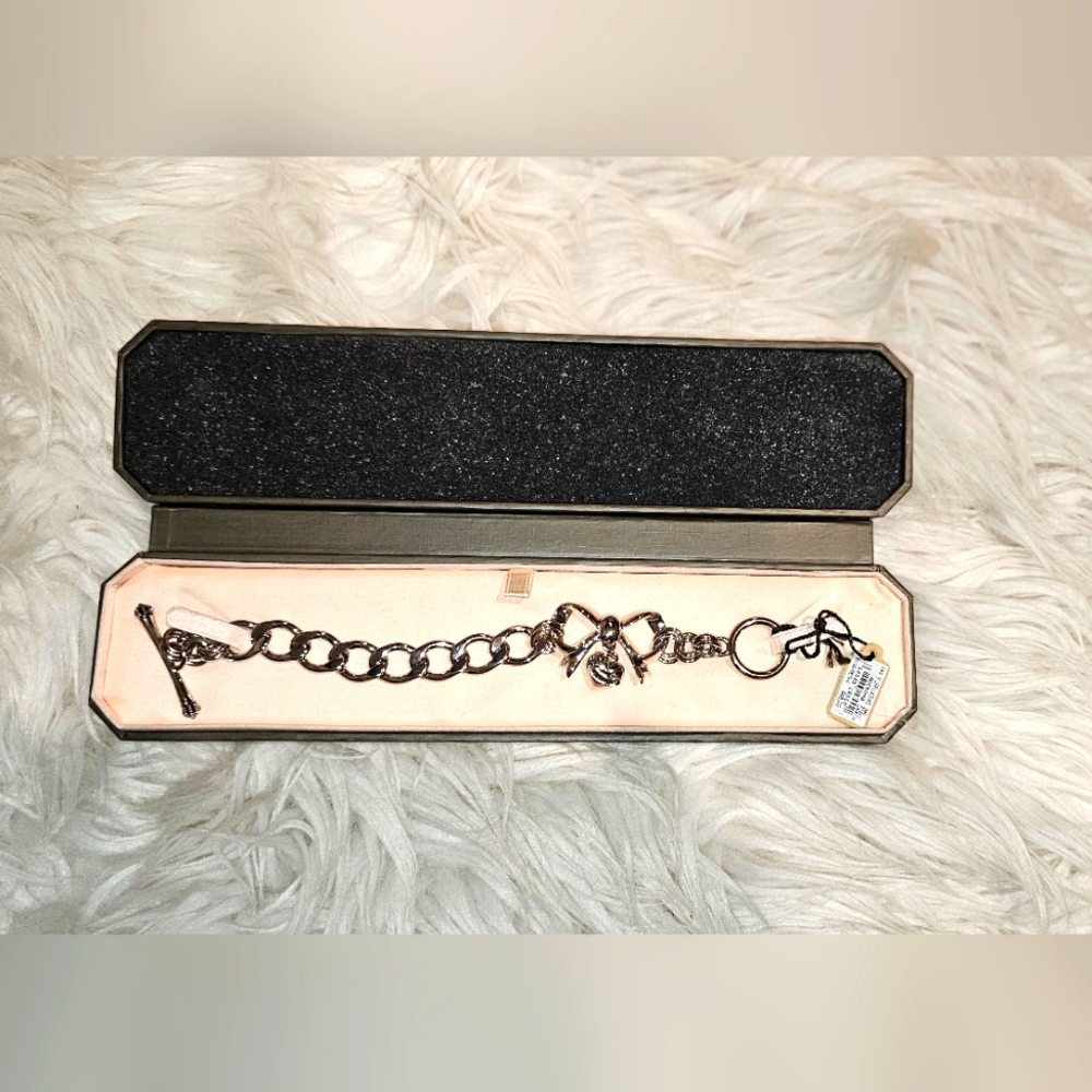 NEW Juicy Courture Bracelet  Silver